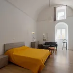 Guesthost - Maison Cesarea Chic Appartamento *
