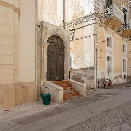 Lägenhet Maison Cesarea Chic Matera
