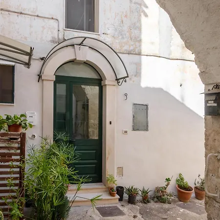 Lägenhet Maison Cesarea Chic