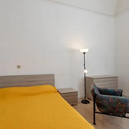 Guesthost - Maison Cesarea Chic Matera